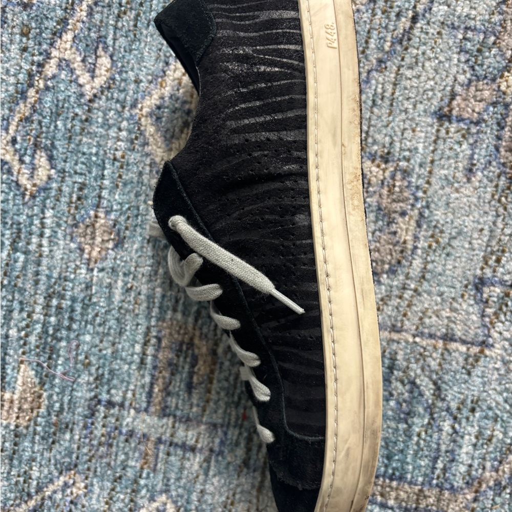 P448 Sneakers Size 39